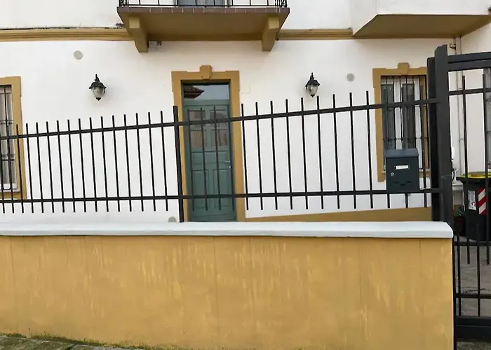 Thea House