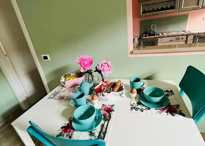 Thea House *